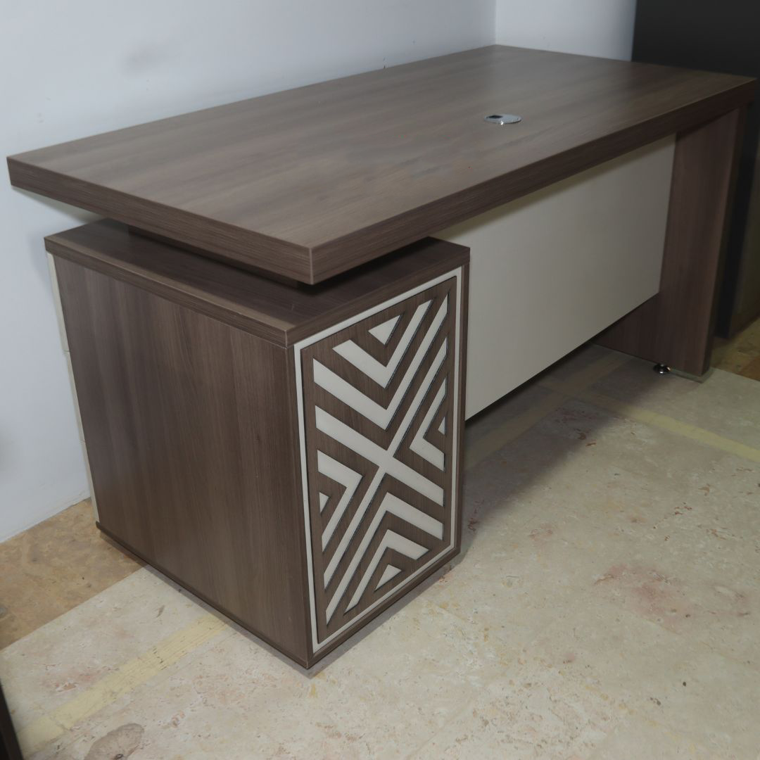 Bureau unity réf b4081