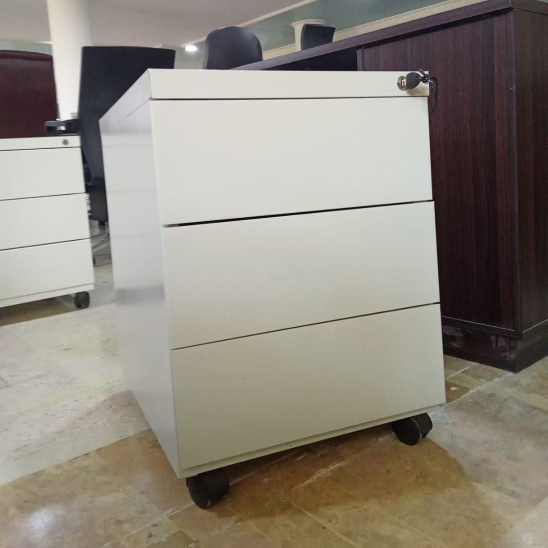 Caisson metallique 3 tiroirs réf. b1985